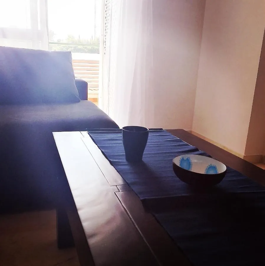 Benalmarina Sea View Apartments 贝纳尔马德纳